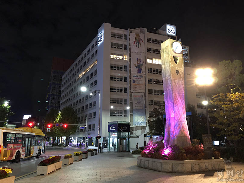 [뚜벅이 여행기19] 광주 전일빌딩245 – 계엄군 헬기의 탄흔을 간직한 채…